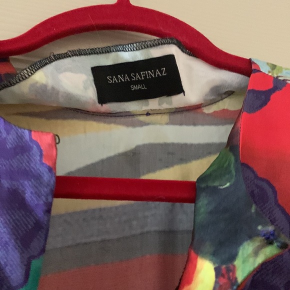 Sana Safinaz kurta size small - Picture 4 of 4